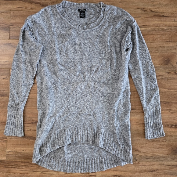 CALVIN KLEIN JEANS WOMENS GREY SWEATER SIZE MEDIUM - Picture 1 of 6